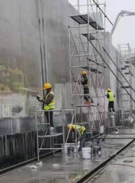 红河球场翻新地面是一个涉及